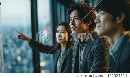 商務人士的形象 132325824