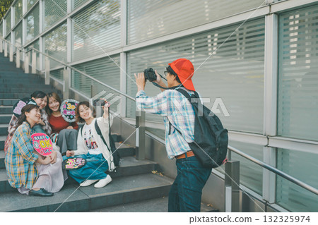 idol, female, lady 132325974