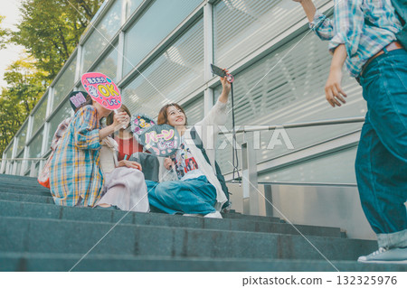 idol, group, selfie 132325976