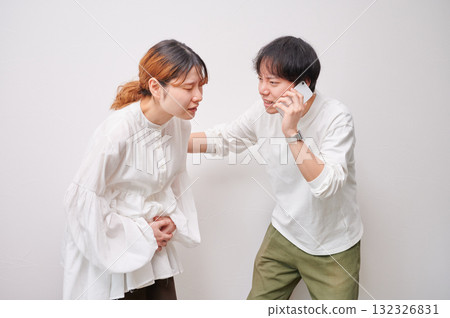 Anxious pregnant woman, phone call, maternity, childbirth Anxious pregnant woman, phone call, maternity, childbirth 132326831