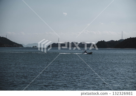 [Uno Port] Nostalgic scenery of a rural port town 132326981