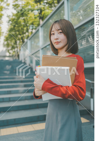 female college student, College Student, college student 132327104