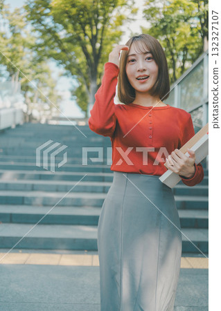 female college student, College Student, college student 132327107
