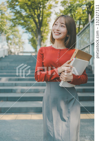 female college student, College Student, college student 132327111