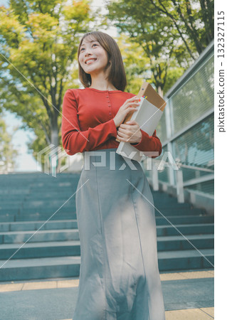 female college student, College Student, college student 132327115