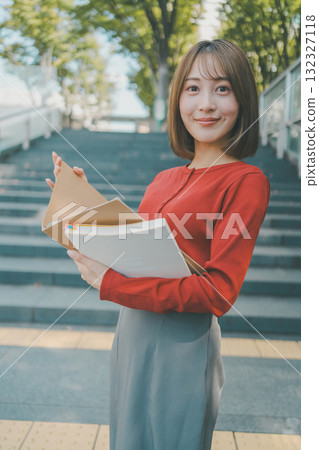 female college student, College Student, college student 132327118