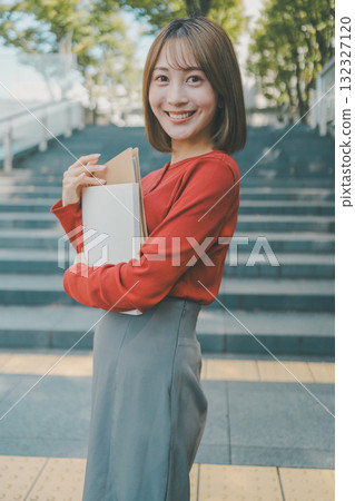 female college student, College Student, college student 132327120