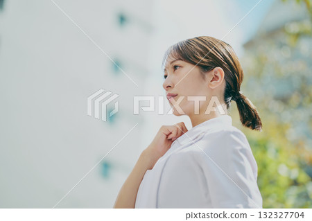 一名女護士的肖像 132327704