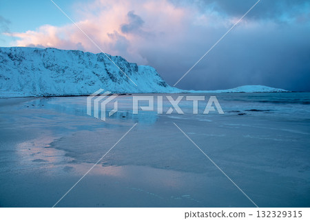 Winter Evening on the Beach in Lofoten 132329315