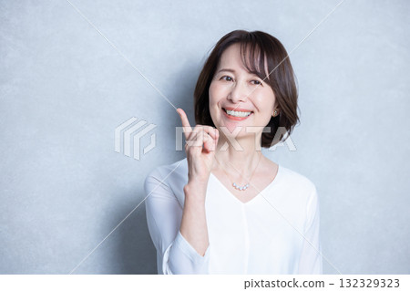 美女形象高級女人肖像 132329323