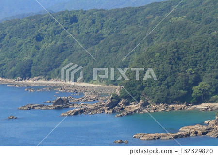 The natural beauty of Kochi's Tatsukushi Coast The natural beauty of Kochi's Tatsukushi Coast 132329820