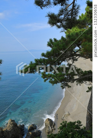 從桂濱早高神社可以欣賞到美麗的海岸景色 132330658