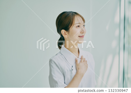 一名女護士的肖像 一名女護士的肖像 132330947