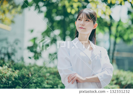 女醫生肖像 女醫生肖像 132331232