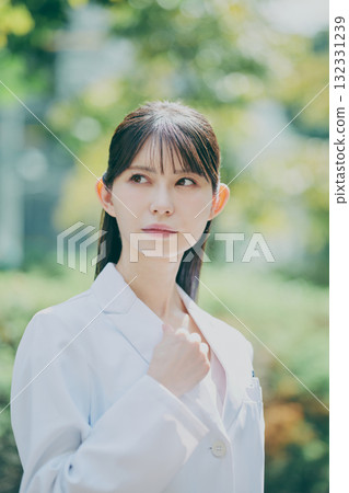 女醫生肖像 女醫生肖像 132331239