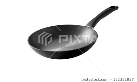 白色背景上的煎鍋 132331937