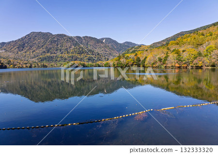 Autumn in Oku-Nikko: Lake Yunoko 132333320