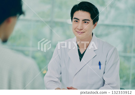 Male doctor who consults 132333912