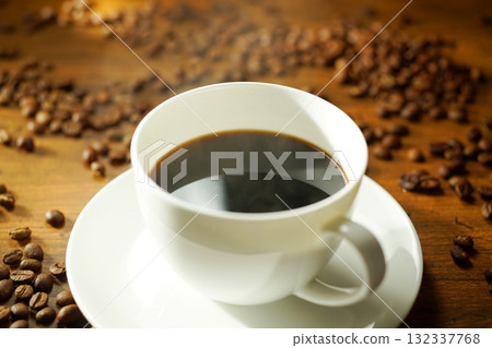 Steaming hot coffee 132337768