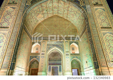 Beautiful night view of Registan Square in Samarkand, Uzbekistan Beautiful night view of Registan Square in Samarkand, Uzbekistan 132340983