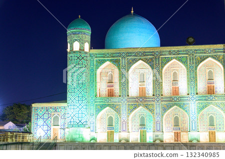Beautiful night view of Registan Square in Samarkand, Uzbekistan Beautiful night view of Registan Square in Samarkand, Uzbekistan 132340985