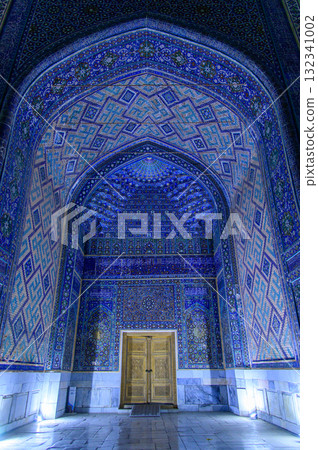Beautiful night view of Registan Square in Samarkand, Uzbekistan Beautiful night view of Registan Square in Samarkand, Uzbekistan 132341002