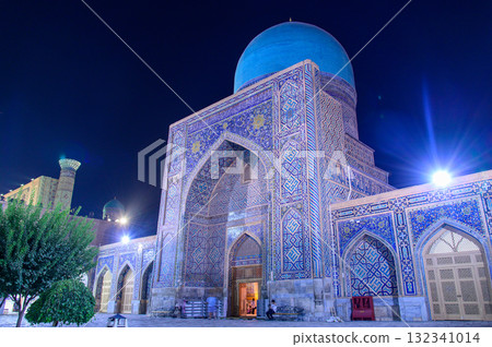 Beautiful night view of Registan Square in Samarkand, Uzbekistan Beautiful night view of Registan Square in Samarkand, Uzbekistan 132341014