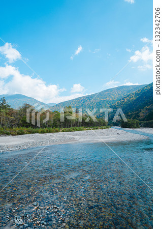 上高地美麗的風景 上高地美麗的風景 132342706