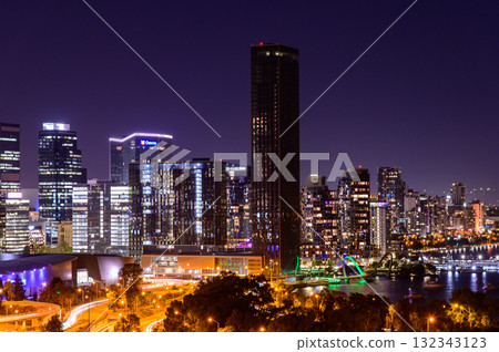 Beautiful night view of Perth, said to be the most beautiful city in the world Beautiful night view of Perth, said to be the most beautiful city in the world 132343123