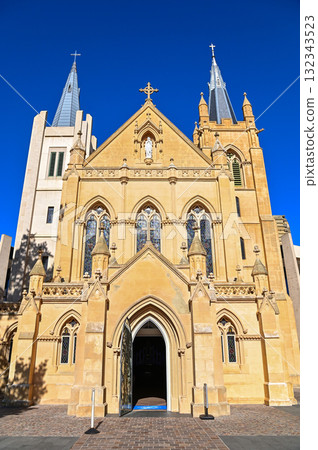 澳洲西海岸珀斯美麗的聖瑪麗大教堂 澳洲西海岸珀斯美麗的聖瑪麗大教堂 132343523