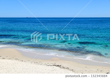 A beautiful beach scene in Perth on the west coast of Australia 132343884