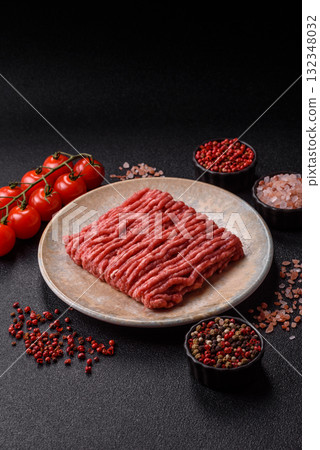 Raw minced beef or pork, ground meat for burgers. Raw minced meat 132348032