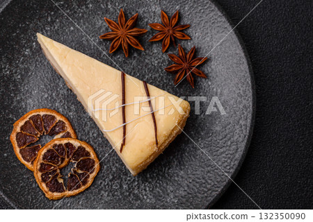 A piece of sweet New York cheesecake, dessert, cheese and vanilla pie. Classic cheesecake 132350090