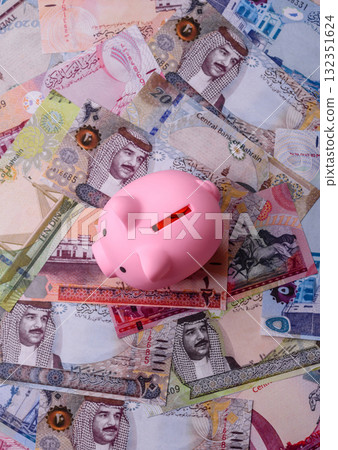 Bahrain paper money, dinar banknotes as currency for exchange or travel. Bahraini money 132351624