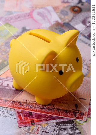 Bahrain paper money, dinar banknotes as currency for exchange or travel. Bahraini money Bahrain paper money, dinar banknotes as currency for exchange or travel. Bahraini money 132351631