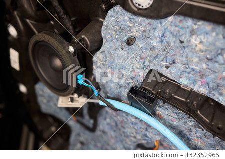 Step-by-step Car Door Sound Deadening Panel Installation Process for Your Vehicle Step-by-step Car Door Sound Deadening Panel Installation Process for Your Vehicle 132352965
