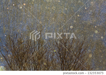 Colorful diamond dust Colorful diamond dust 132353073