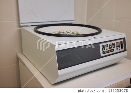 Laboratory Centrifuge Rotor designed for use with Sample Tubes in various experiments and analyses Laboratory Centrifuge Rotor designed for use with Sample Tubes in various experiments and analyses 132353078