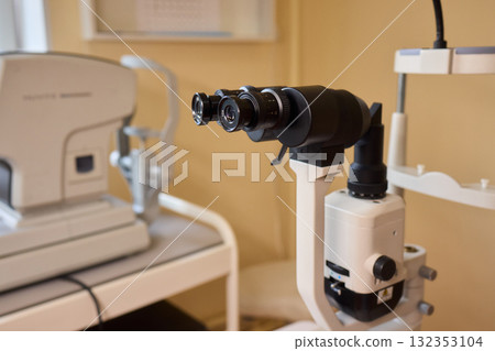 Advanced Optical Microscope Utilized Within a Laboratory Environment for Various Purposes 132353104