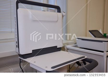 This Medical Examination Table has adjustable comfort for a better patient experience This Medical Examination Table has adjustable comfort for a better patient experience 132353433