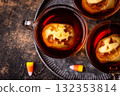 Haloween spicy apple cider drink 132353814