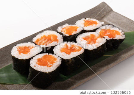 鮭魚中捲(鮭魚鱒魚) 鮭魚中捲(鮭魚鱒魚) 132356055