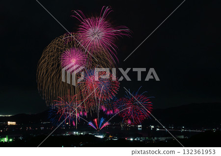 Scenes from the Mikkabi Fireworks Festival in Hamamatsu City (Shizuoka Prefecture) 132361953