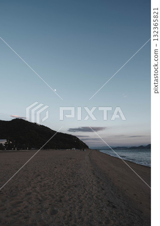 [Shibukawa Coast] A beautiful sunset and impressive coastal scenery 132365821