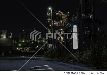 工廠區，可欣賞工廠夜景 132366767