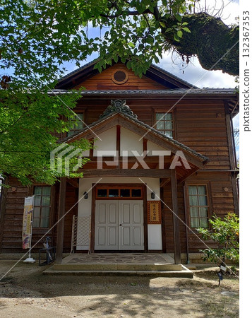 岡山縣高樑市備中高樑站附近的岡山縣第一所女子學校順政女子學校的宿舍遺址和舊街道景觀 132367353