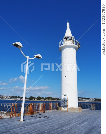 神奈川縣，江之島風景，湘南港燈塔，十月 132367950