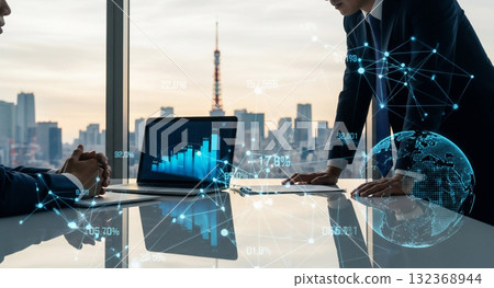 商務人士與數位覆蓋會議 商務人士與數位覆蓋會議 132368944