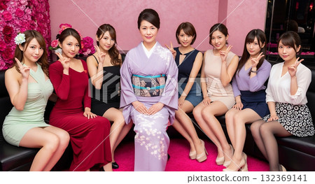 銀座俱樂部媽媽和女主人 132369141