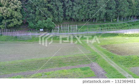 新城市：晴朗的日子從設樂原戰場（歷史設樂原戰場）上空俯瞰 132369481